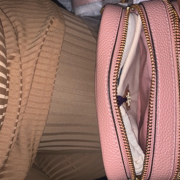 COPY - Tory Burch Perry bombé mini bag - Picture 4 of 9